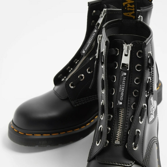Dr. Martens MASTERMIND WORLD 1460 Boot - Picture 9 of 10